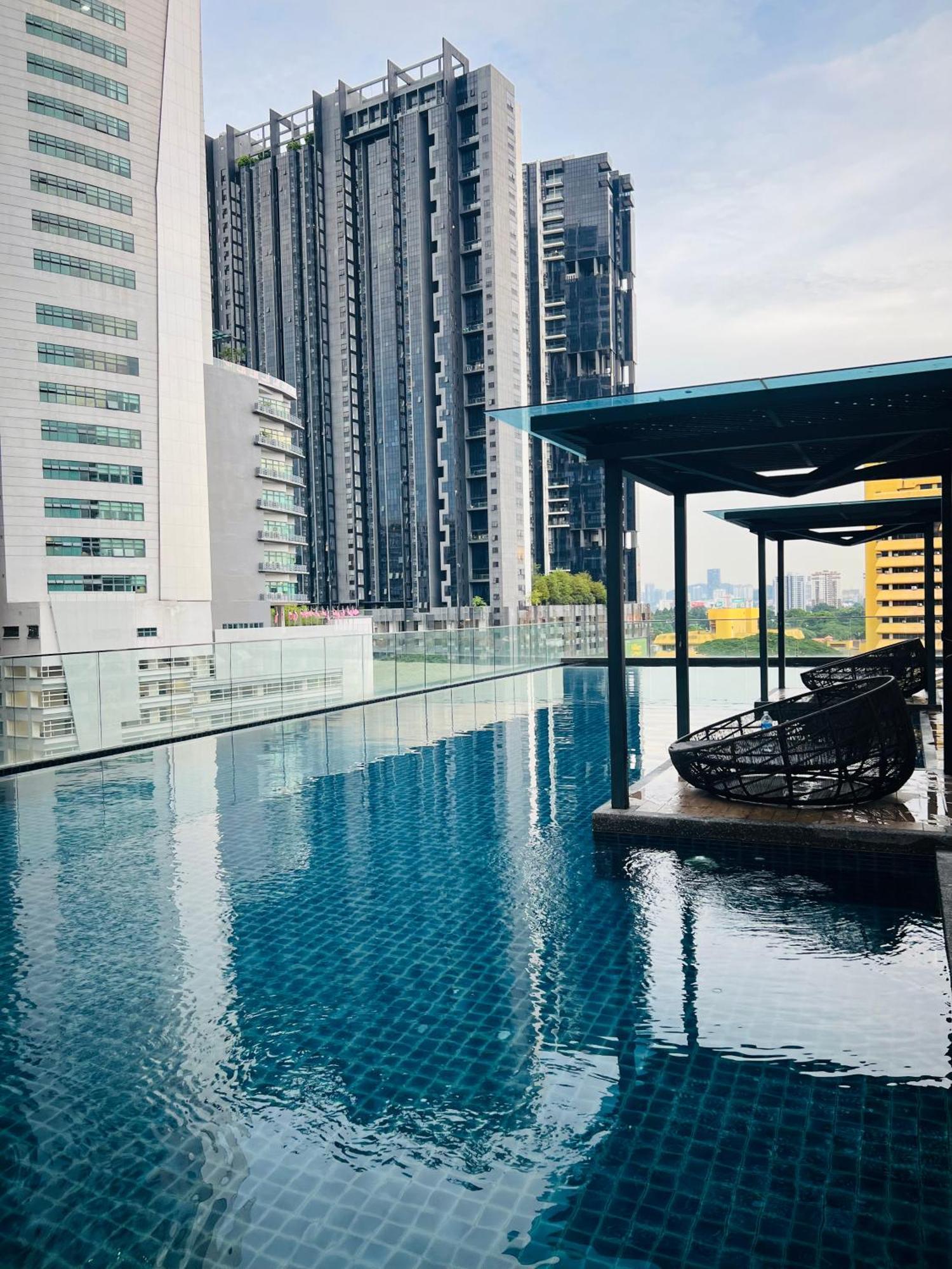 Reizz Residence By Elysium Kuala Lumpur Exterior foto